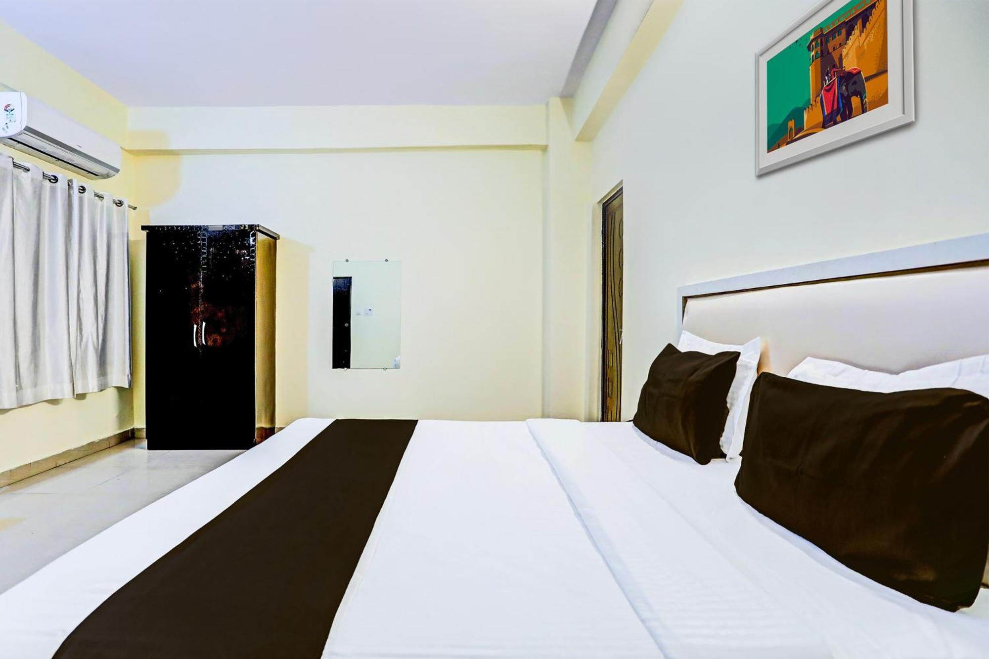 Super Hotel O Hyderabad Gate Iit Bhu Kakarmatha Luaran gambar