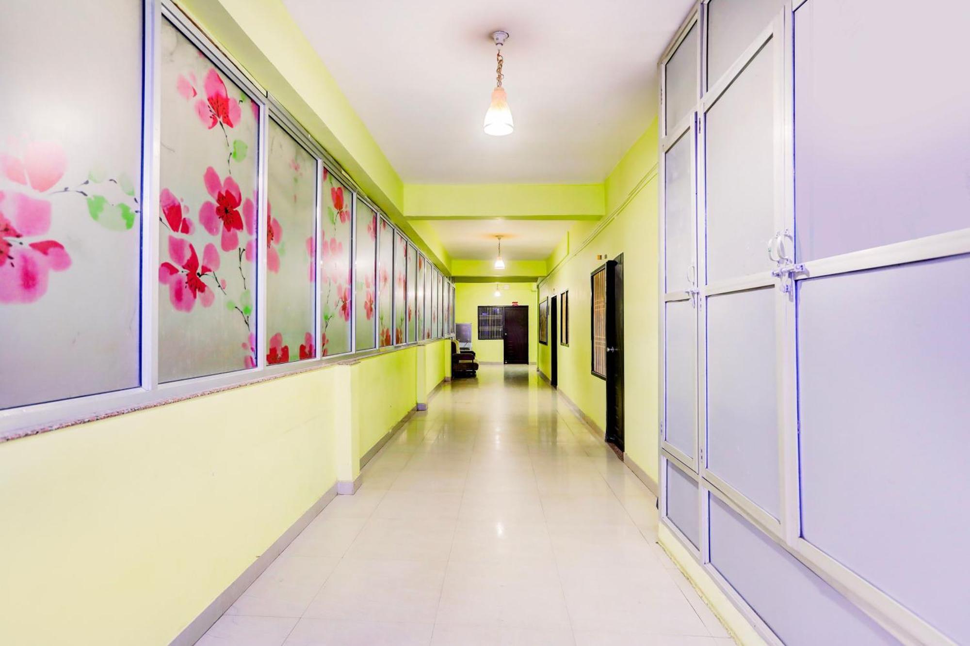 Super Hotel O Hyderabad Gate Iit Bhu Kakarmatha Luaran gambar